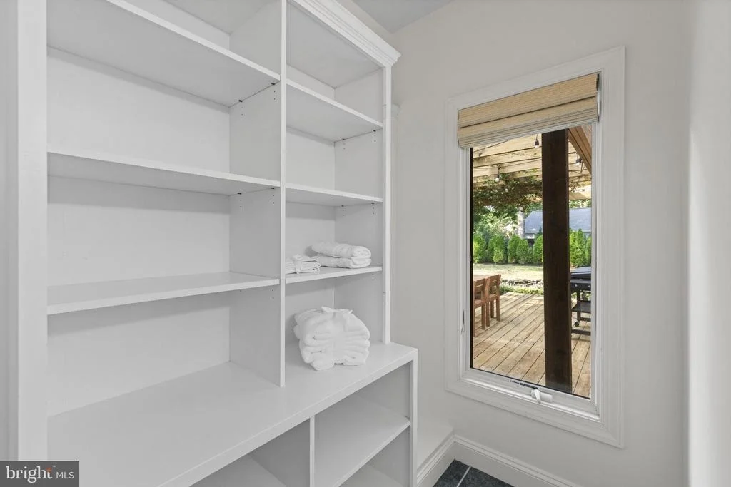 Photo of 123 GLADE CIRCLE W