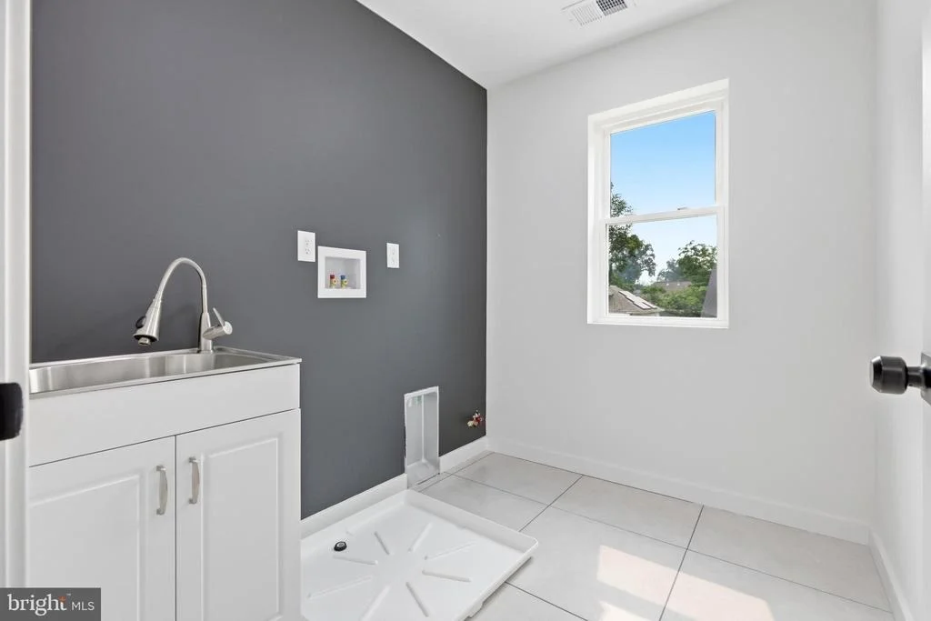 Photo of 3410 PINKNEY ROAD