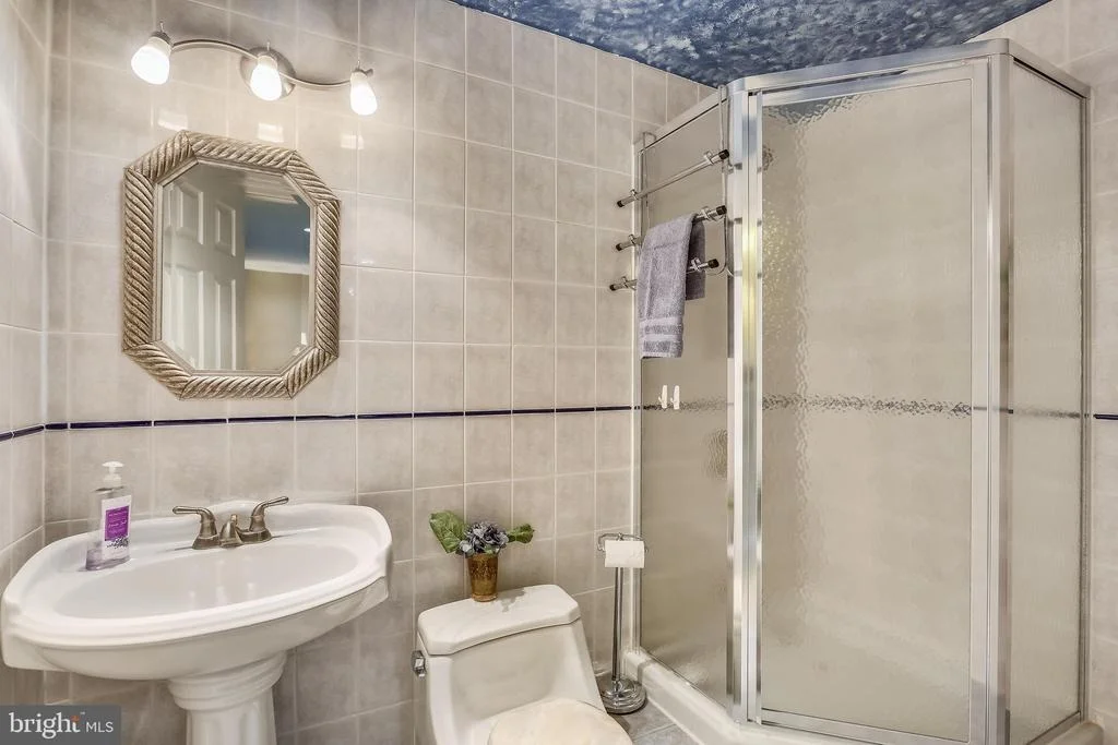 Photo of 8203 STRINGFELLOW PLACE