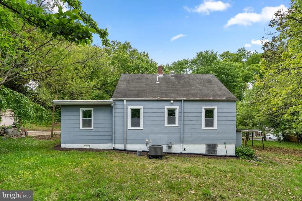 Photo of 4010 FOREST GROVE