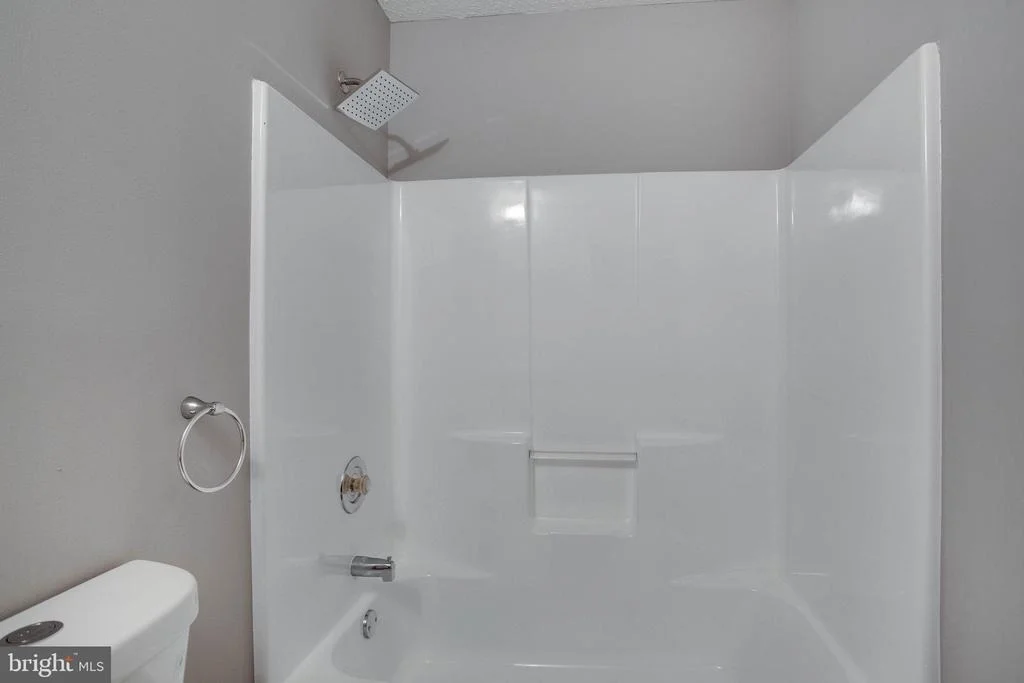 Photo of 730 OX BOW LANE