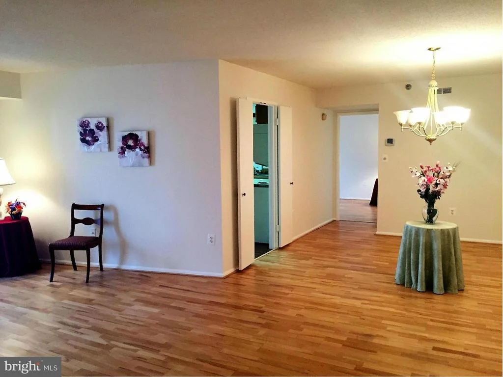 Photo of Unit 4614 at 15100 INTERLACHEN DRIVE