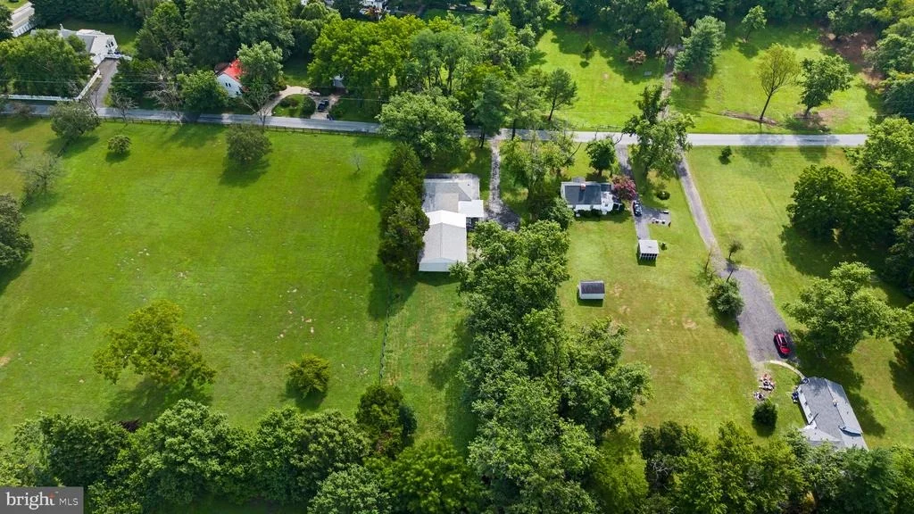Photo of 15808 THOMPSON ROAD