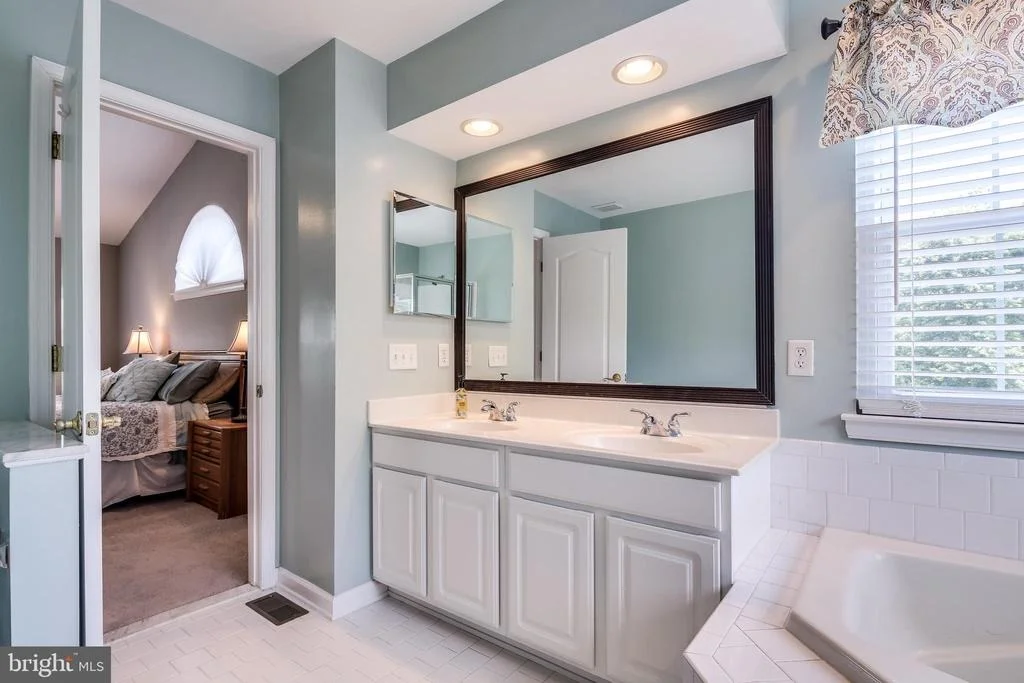 Photo of 5074 SPRINGHOUSE CIRCLE