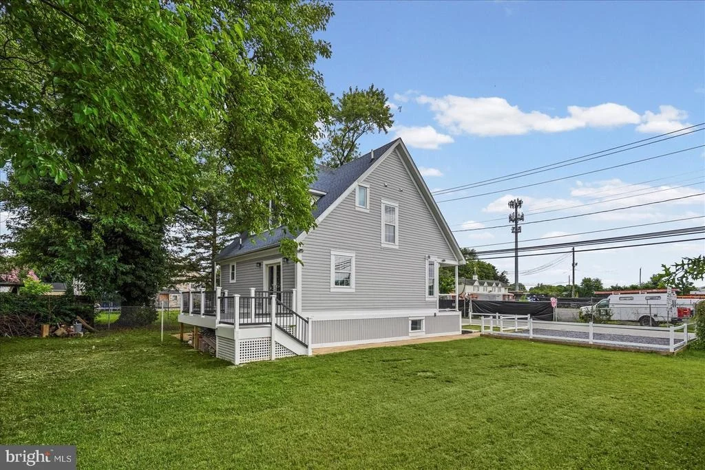 Photo of 5234 6TH STREET
