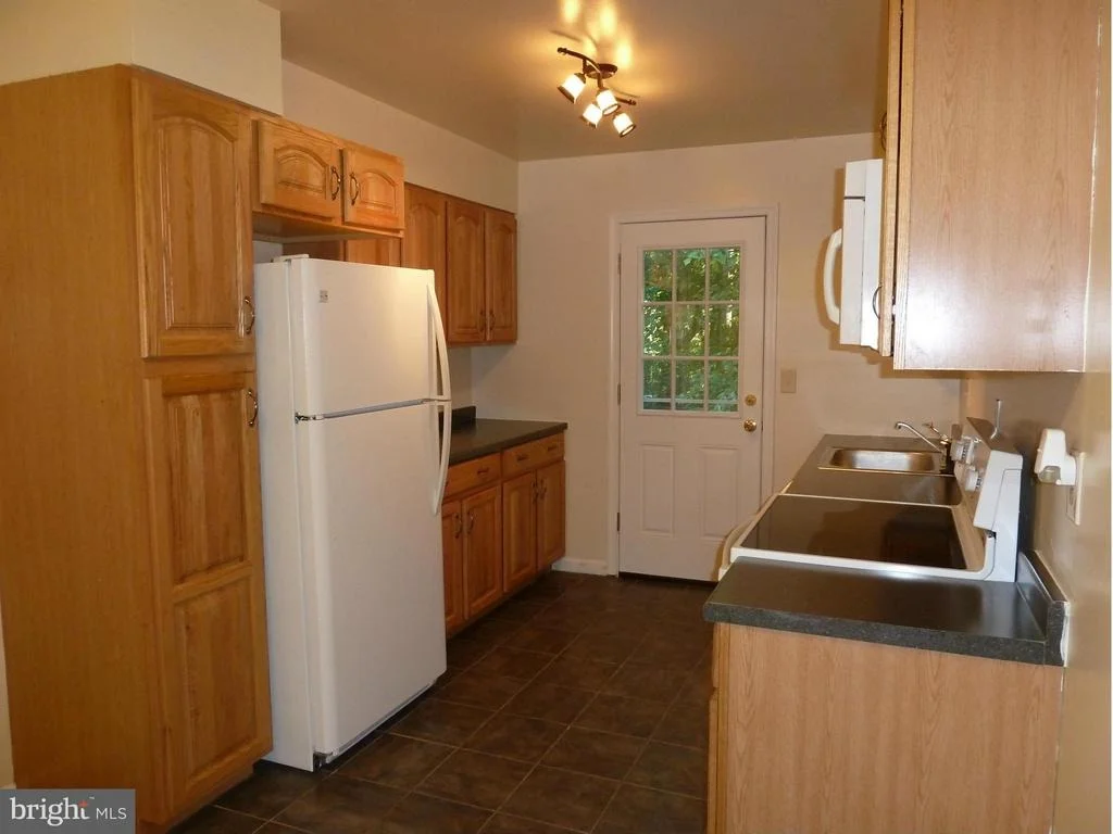 Photo of Unit 25 at 1016 WINDRUSH LANE