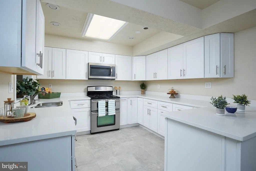 Photo of 12809 CHERRYWOOD LANE