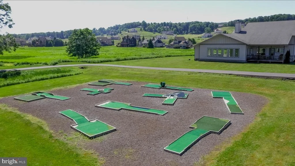 Photo of 342 LAKEFRONT LINKS DRIVE