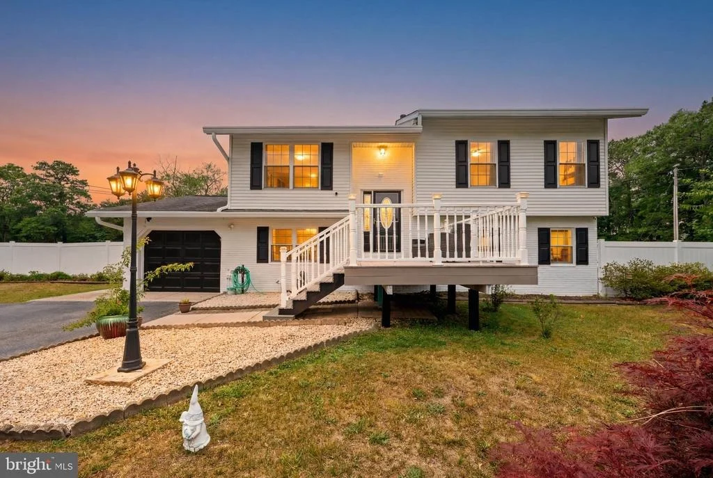 Photo of 2 E RIDGEWOOD AVENUE