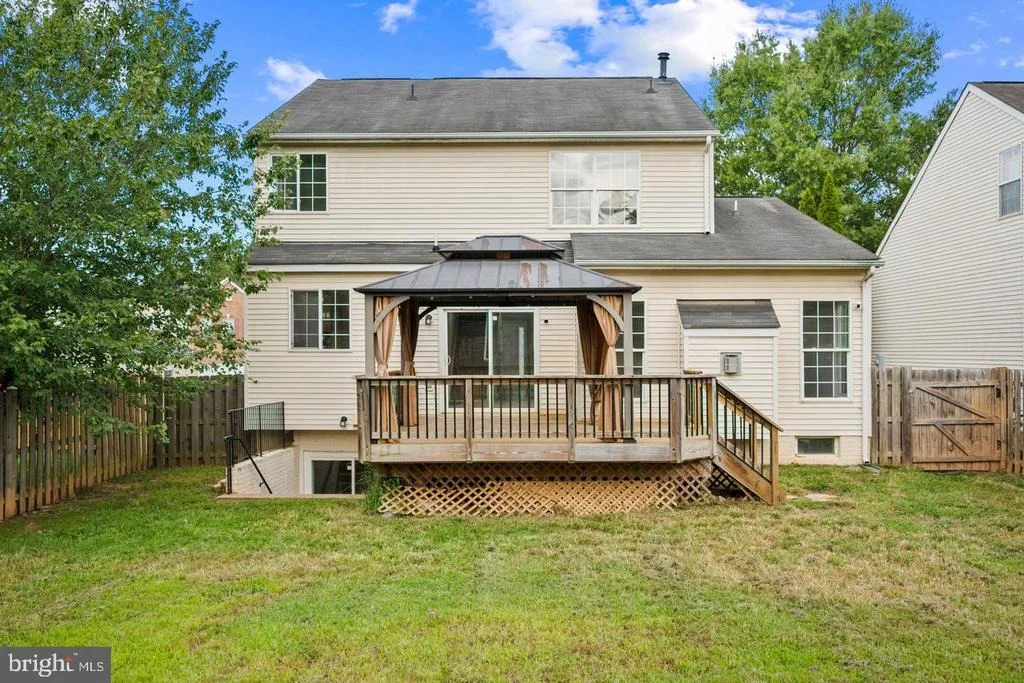 Photo of 927 FAIRWOOD DRIVE