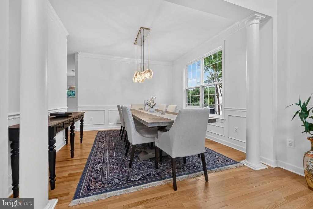 Photo of 810 MORAN DRIVE