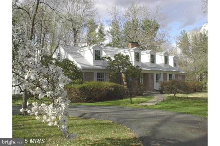 Photo of 9301 WARFIELD ROAD
