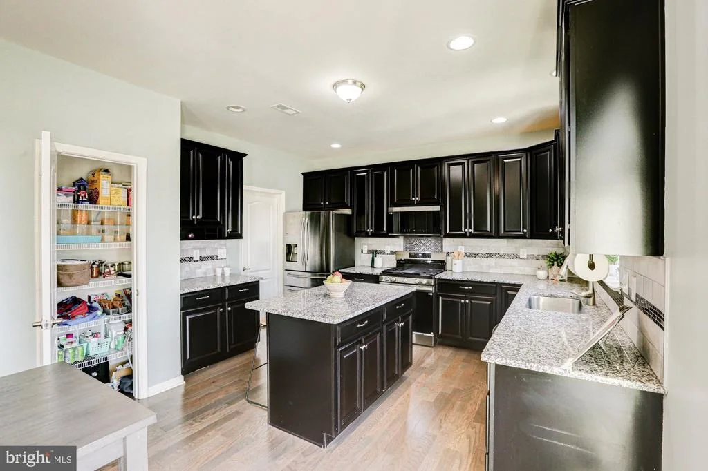 Photo of 1218 PIMPERNELL PATH