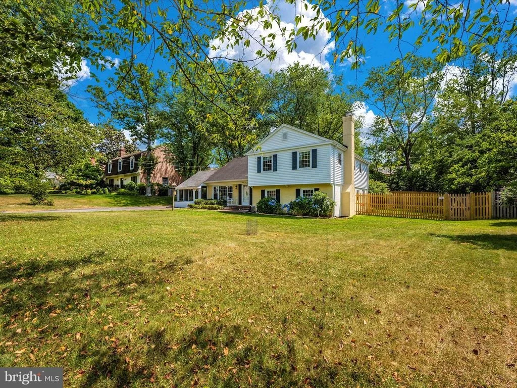 Photo of 13312 LOCKSLEY LANE