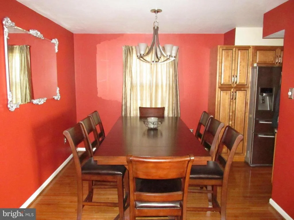 Photo of 714 NARROWLEAF DRIVE