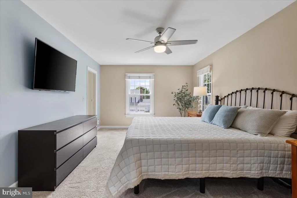 Photo of 5304 BRADDOCK RIDGE DRIVE