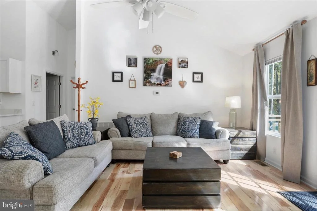 Photo of 598 CRAB APPLE ROAD