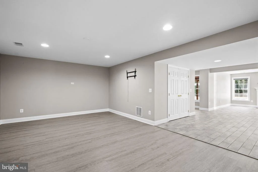 Photo of 12923 CHAMPLAIN DRIVE