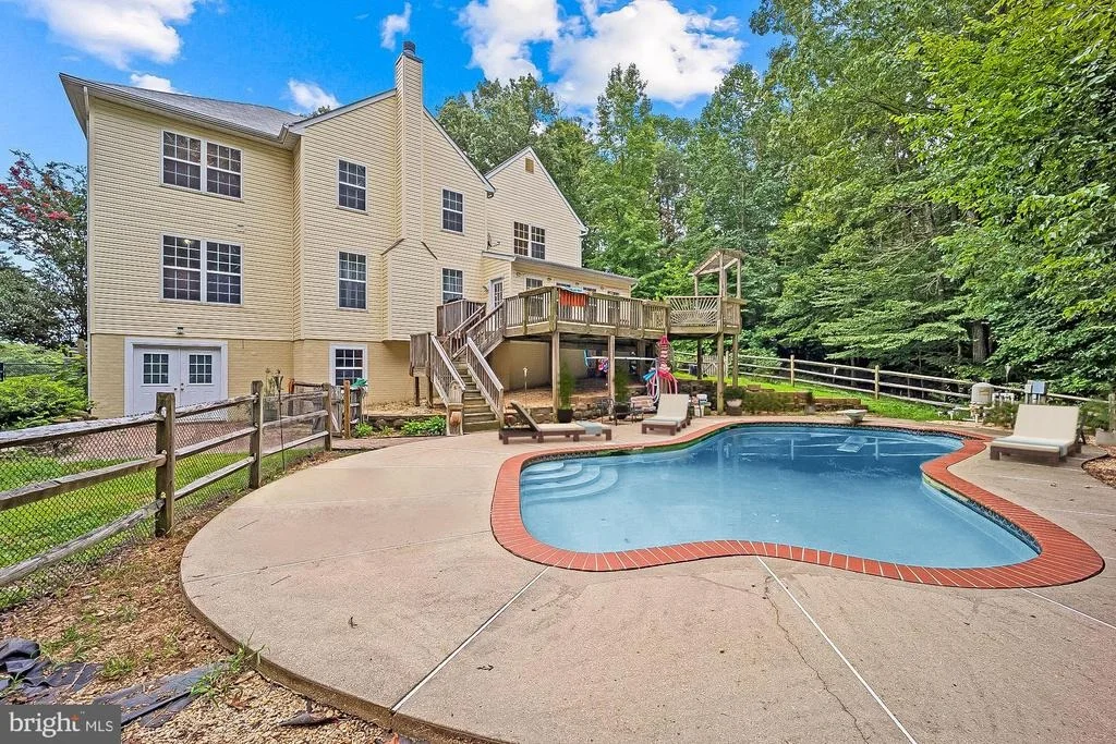 Photo of 4845 YOUNG ROAD