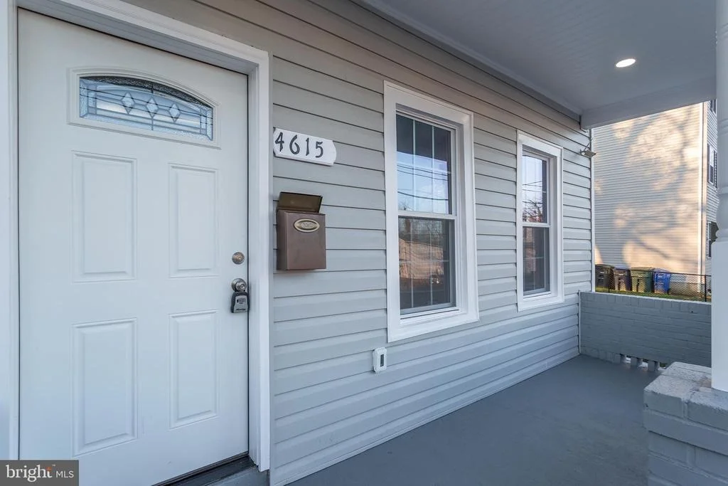 Photo of 4615 KANE PLACE NE