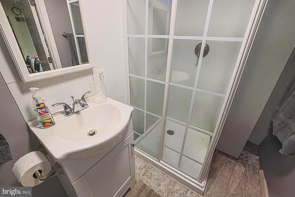Photo of 3910 LABYRINTH ROAD