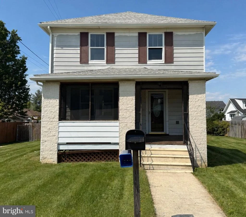 Photo of 636 HOLY CROSS ROAD