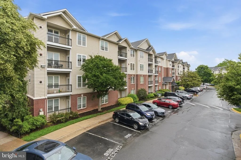 Photo of Unit 4303 at 1580 SPRING GATE DRIVE