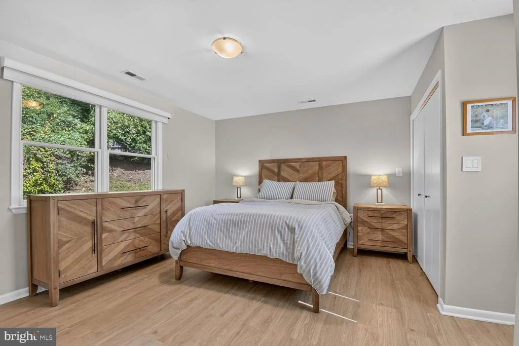 Photo of 9 RICHVIEW COURT