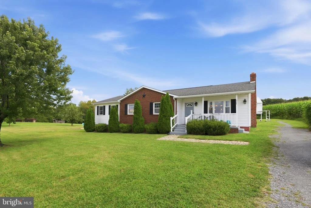 Photo of 204 HILLIARDS DRIVE