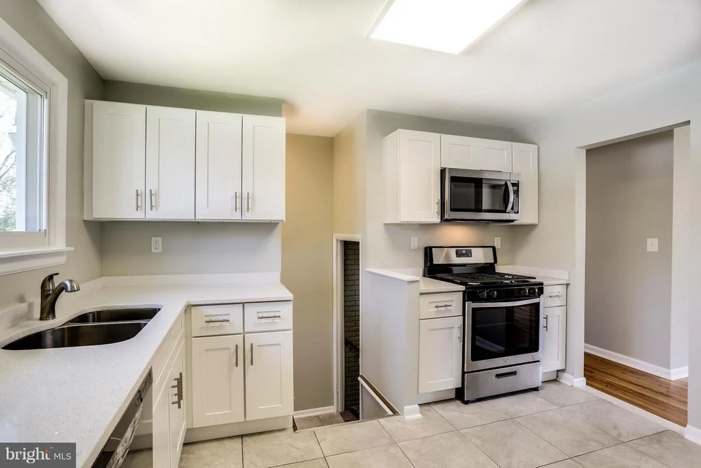 Photo of 5930 DAYBREAK TERRACE