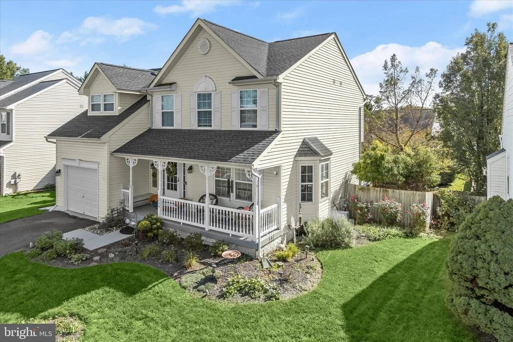 Photo of 239 BISHOPS GLEN DRIVE