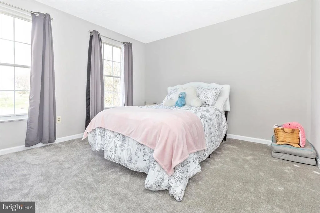 Photo of 6218 RAINIER DRIVE