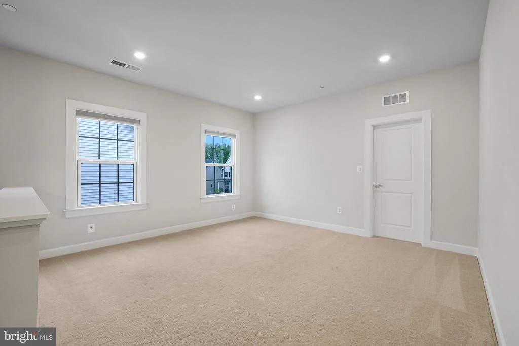 Photo of 7949 LAWNDALE CIRCLE