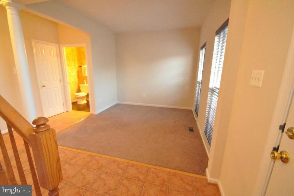 Photo of 14320 KINGS CROSSING BOULEVARD