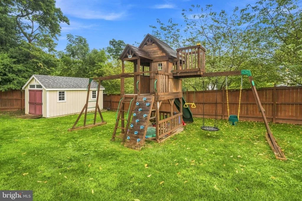 Photo of 26705 RIDGE ROAD