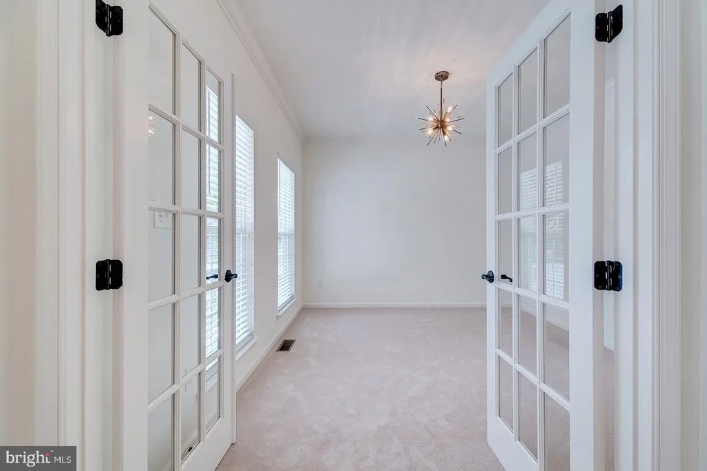 Photo of 327 CARLTON DRIVE