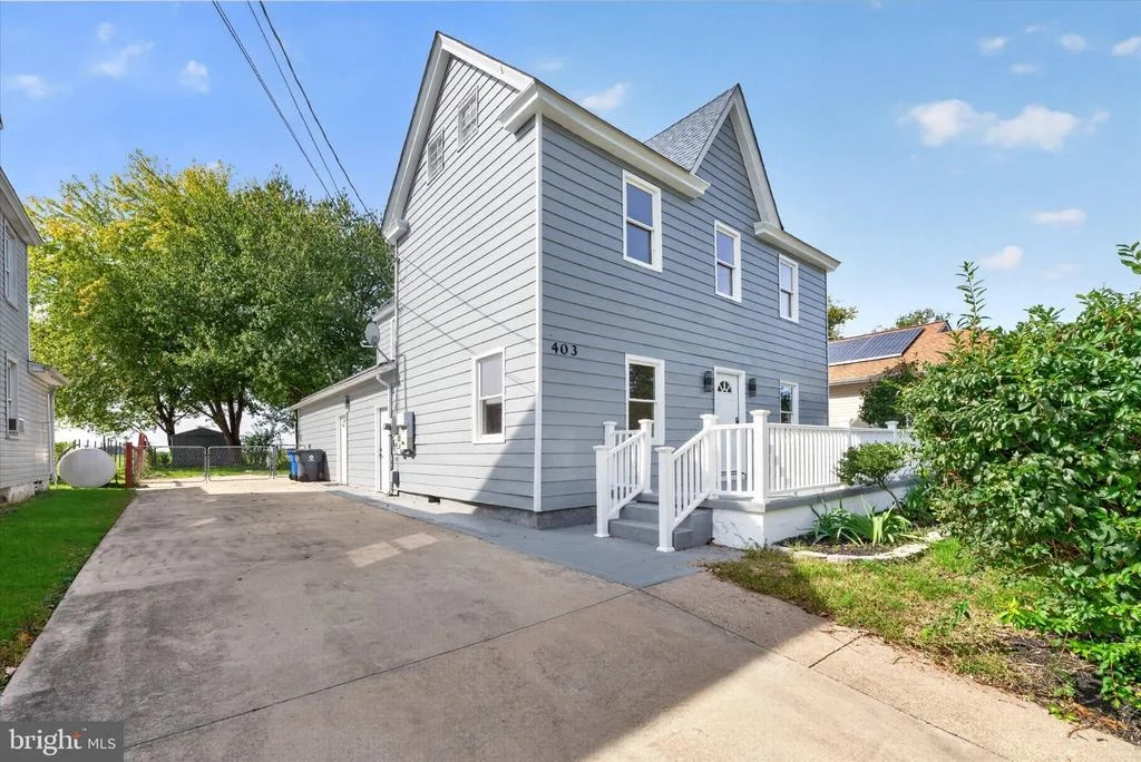 Photo of 403 MAIN STREET