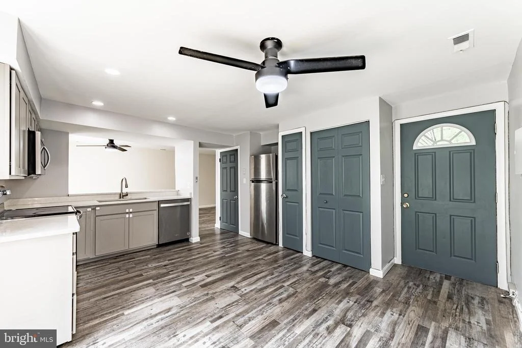 Photo of 8623 HEATHERMILL ROAD