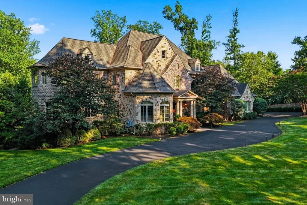 Photo of 1239 DALEVIEW DRIVE