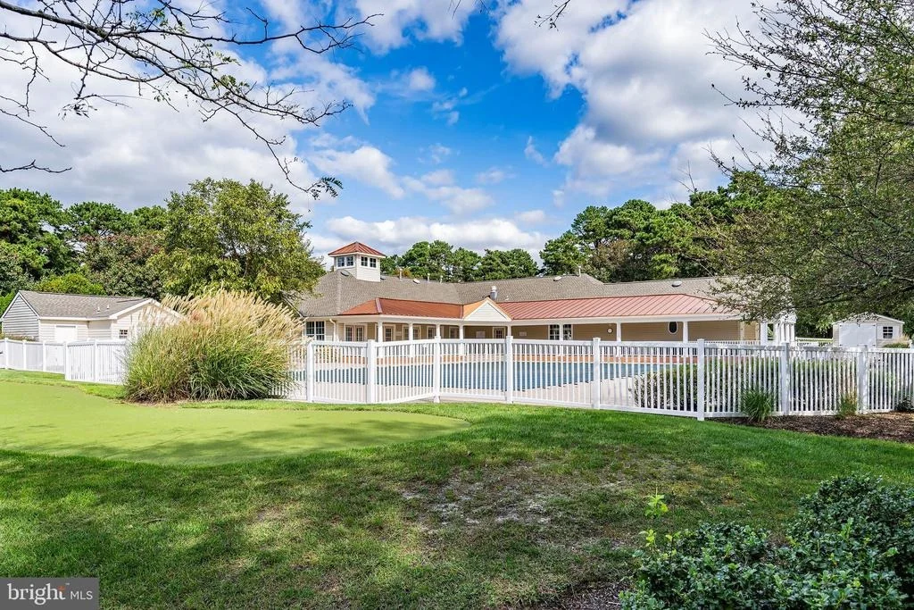 Photo of 18 SUNFLOWER LANE