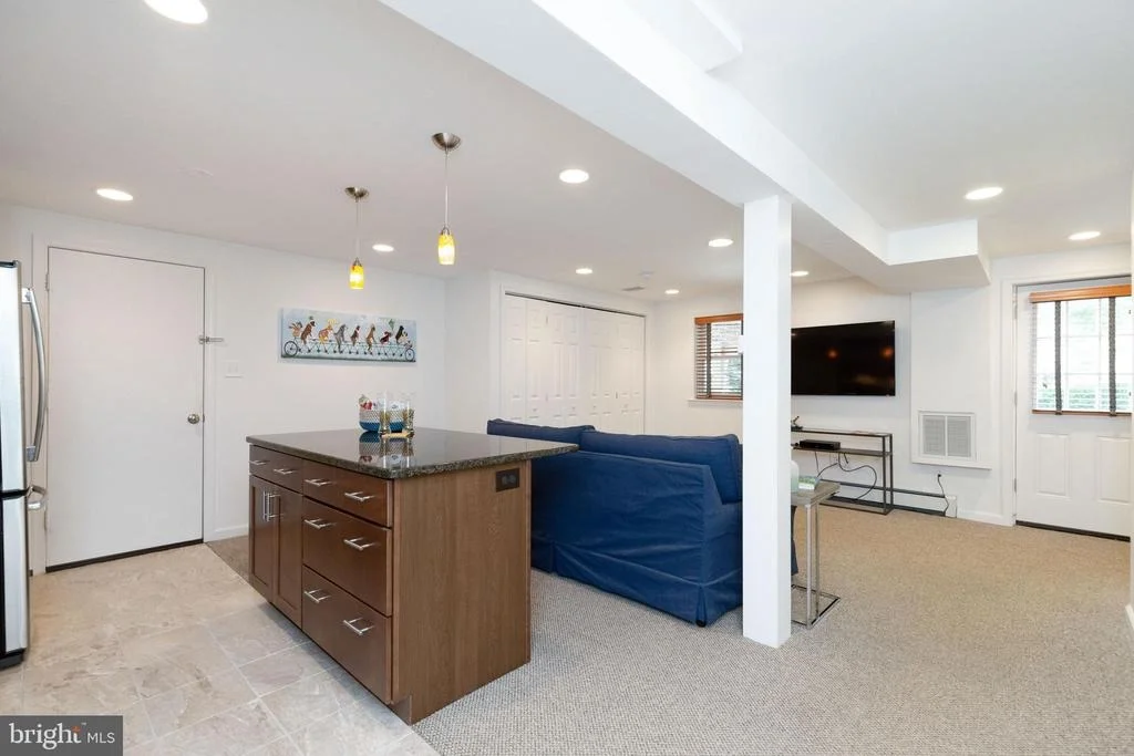 Photo of 10125 GLENMERE ROAD