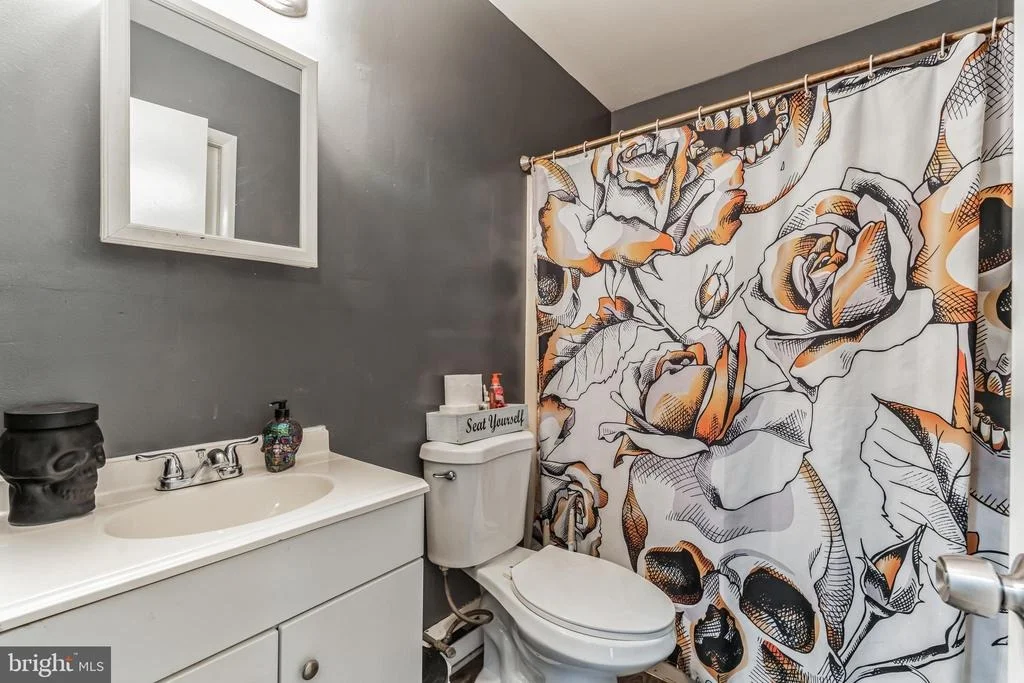 Photo of 102 LOCUST STREET