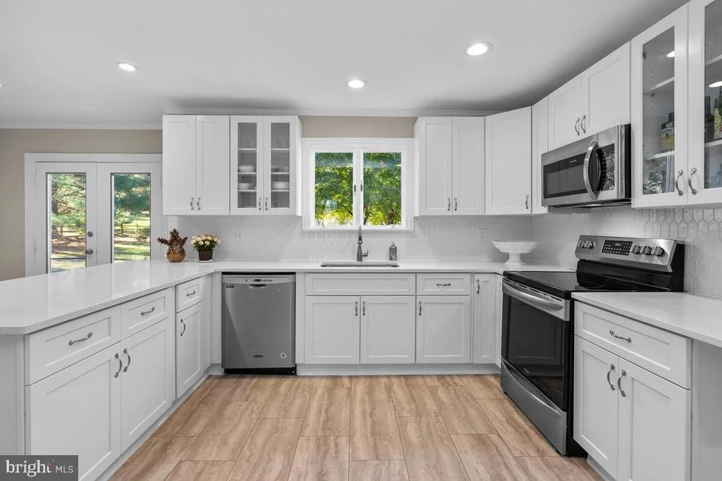 Photo of 8516 PADDOCKVIEW DRIVE