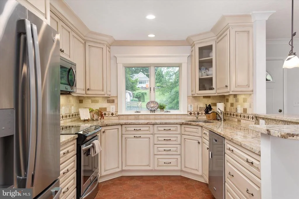Photo of 508 WALNUT DRIVE