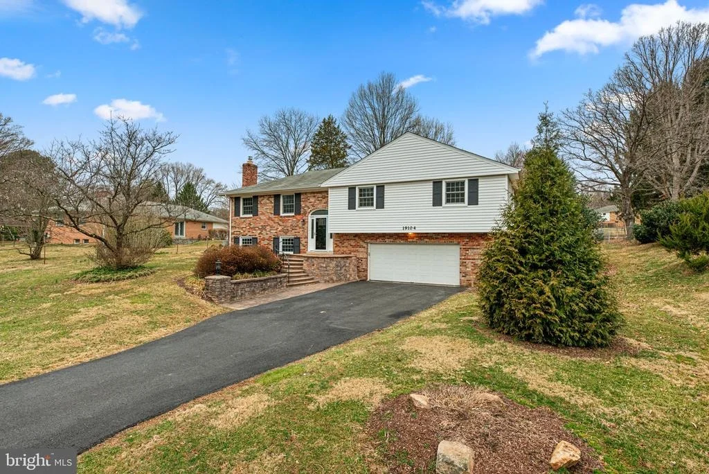 Photo of 19104 WILLOW GROVE ROAD