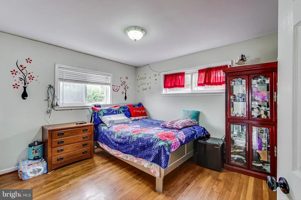 Photo of 13304 DAUPHINE STREET