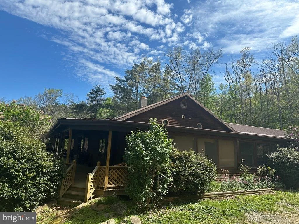 Photo of 90 SHADE VALLEY ROAD