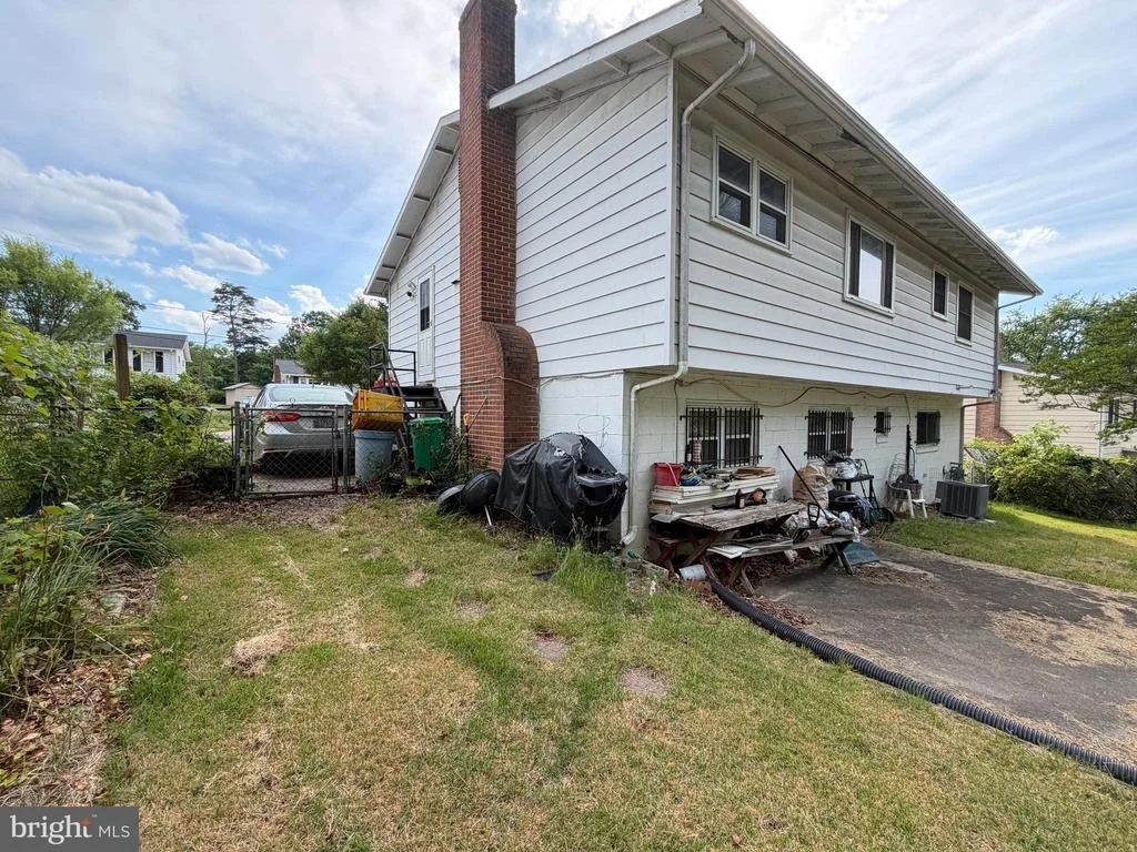 Photo of 4231 KINMOUNT ROAD