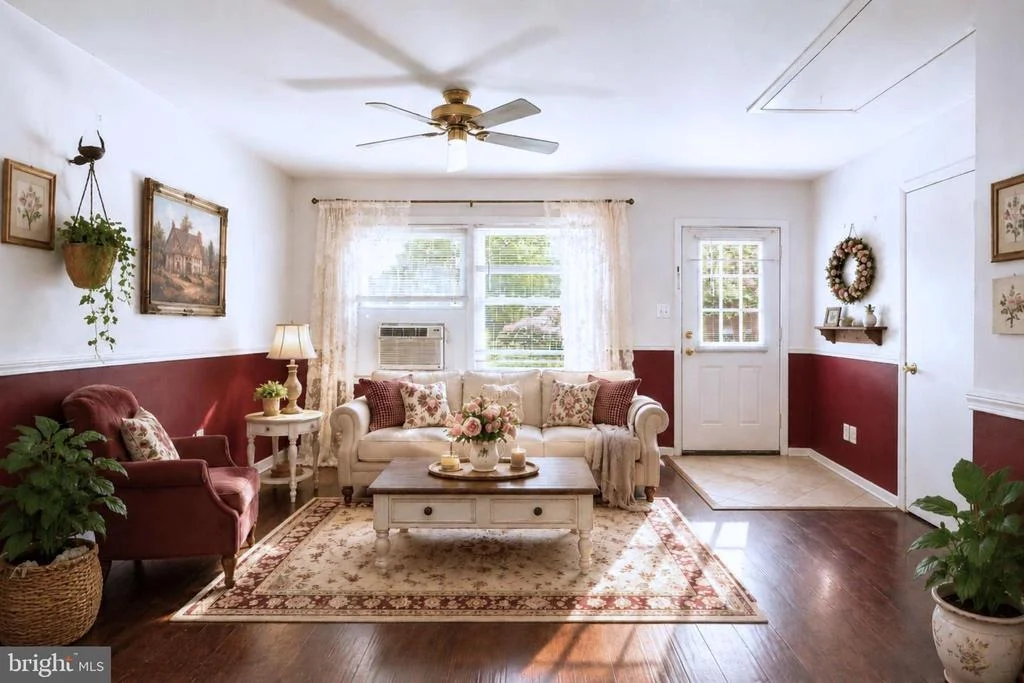 Photo of 906 BUTTONWOOD TRAIL