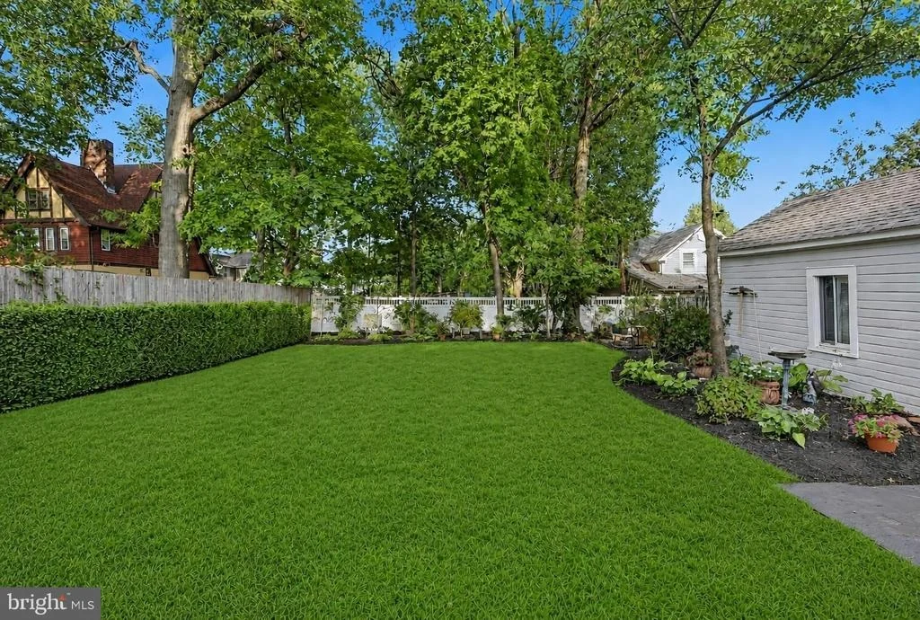 Photo of 515 WALNUT STREET